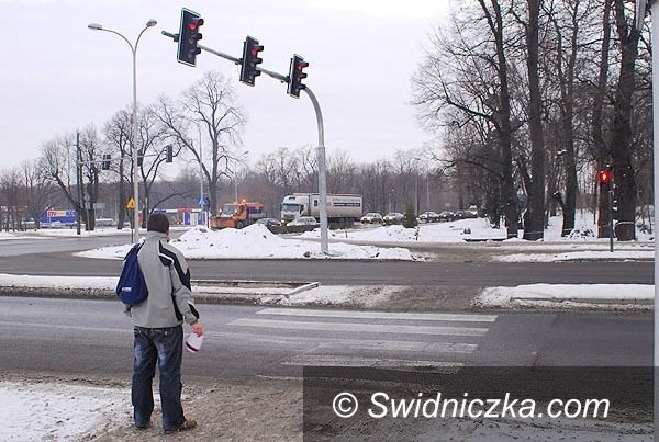 Świdnica: Sikorskiego,  po kłopotach