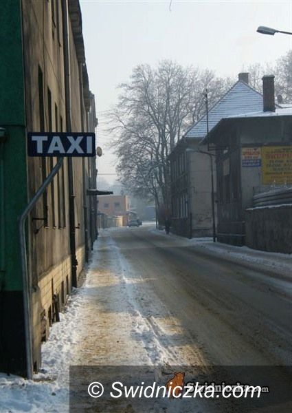 Świebodzice: Jest postój, nie ma chętnych?