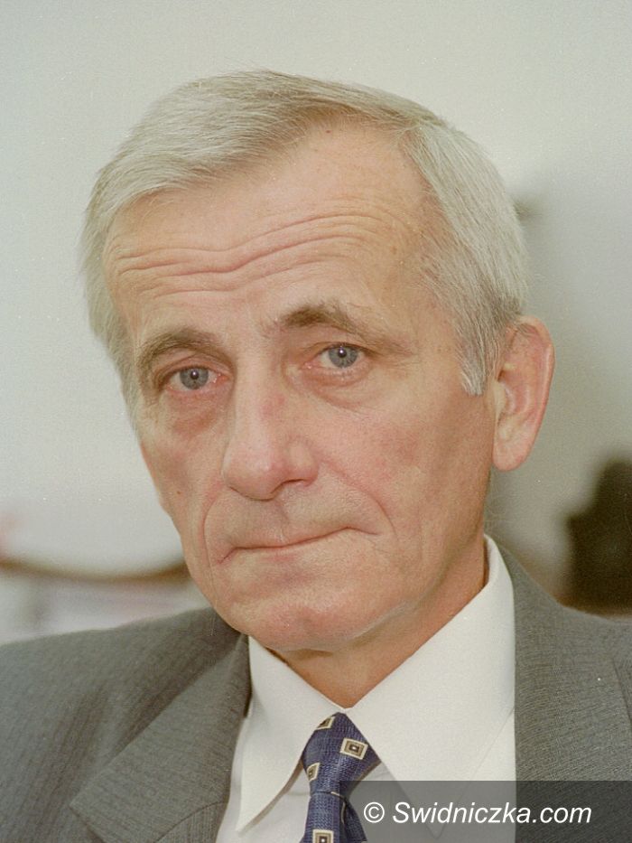 Świebodzice: Zmarł Stanisław Szymecki, były wiceburmistrz Świebodzic