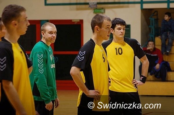 Świdnica: Juniorzy ŚKPR zagrają o ćwierćfinał MP