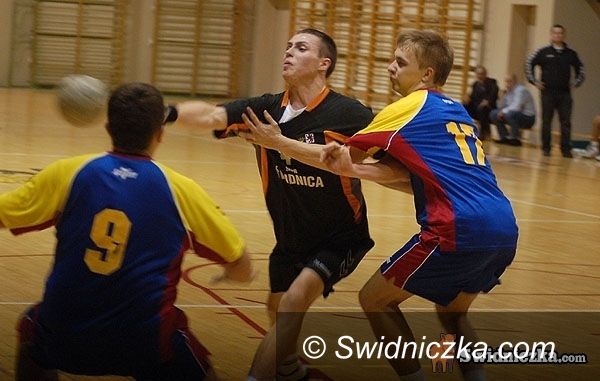Świdnica: Dramat młodych piłkarzy ręcznych