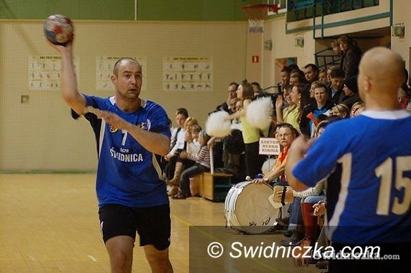 Świdnica: Szlagier w II lidze piłki ręcznej