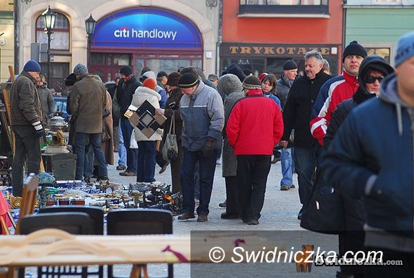 Świdnica: Giełda wciąż w zimowych klimatach...