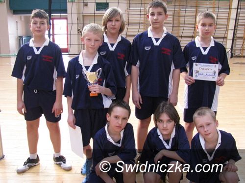 Świdnica: Mini siatkarze w akcji