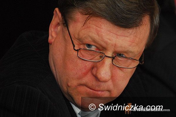 Jaworzyna Śląska: Taka gmina, czyli jak odwołali radnego Chęcika