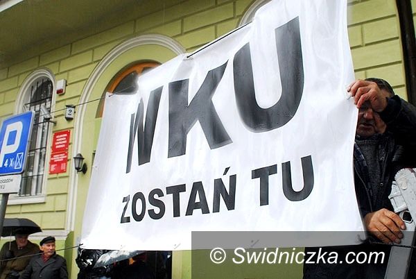 Świdnica/Warszawa: Czy BBN pomoże uratować świdnicką Wojskową Komendę Uzupełnień?