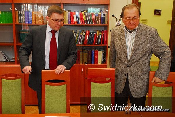 Świdnica: Zmiana warty w Sądzie Okręgowym
