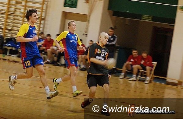 Świdnica: Wysoka porażka z Vive Kielce, ŚKPR nie zagra o medale