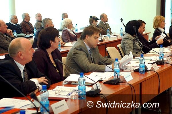 Świdnica: Radni udzielą absolutorium zarządowi powiatu