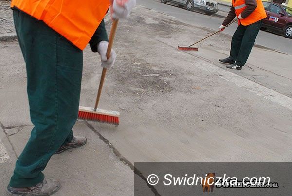 Region - Żarów: Konkurs na największego brudasa