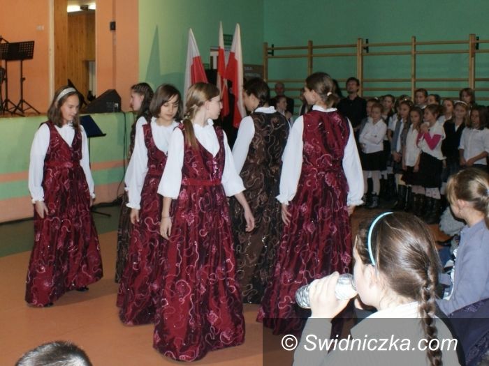 Region - Żarów: Pierwszy rok GCKS w Żarowie