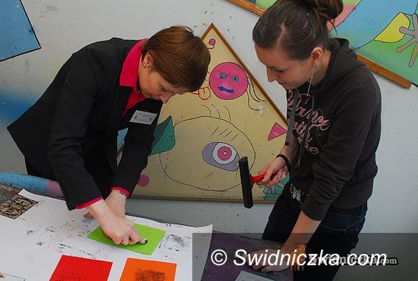 Świdnica: Magia w Studium Grafiki Reklamowej