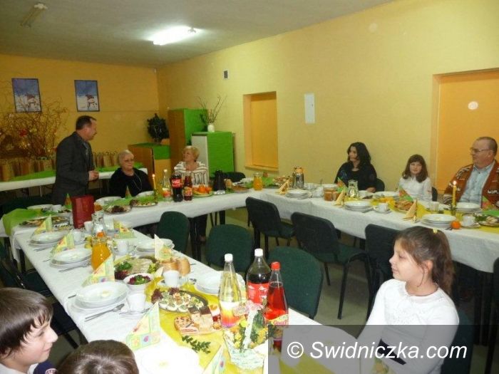 Region - Świebodzice: Świątecznie w świetlicy dla dzieci