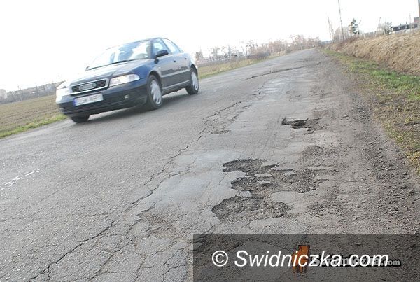 Świdnica - Jagodnik: Po prostu się rozsypała