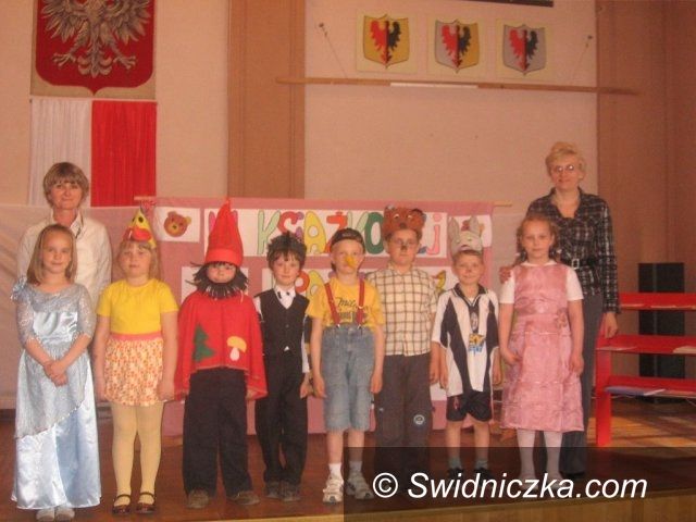 Świdnica: IX Międzyszkolny Przegląd Małych Form Teatralnych