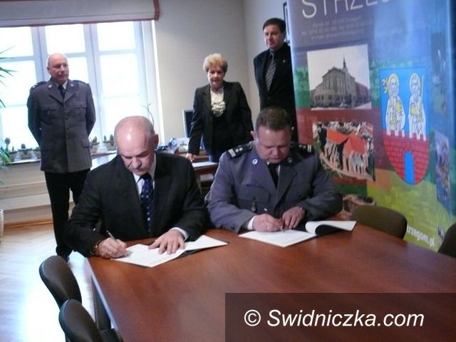 Region - Strzegom: Będzie więcej policjantów na ulicach