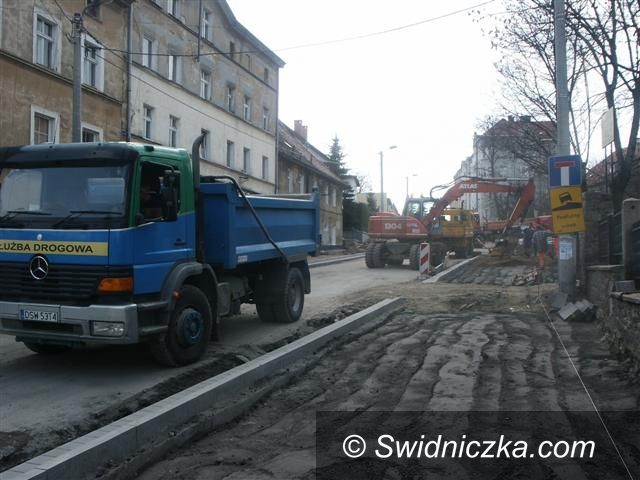 swidnica: Trwają prace przy „schetynówce”