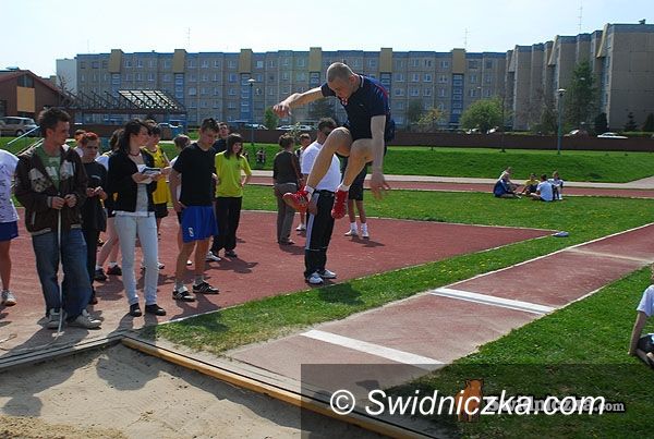 Świdnica: O prymat wśród szkół średnich