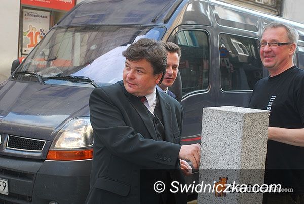 Świdnica: Walk Away wjechał w asyście wiceprezydenta