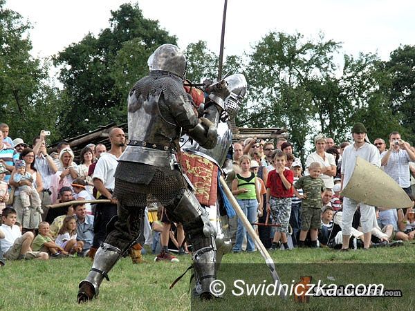Krzyżowa: Samorządowcy powalczą na śmierć i życie