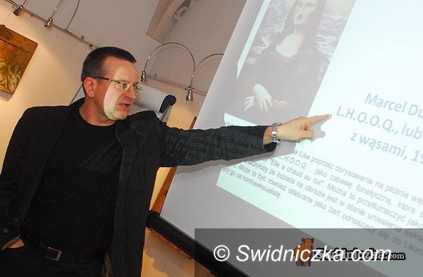 Świdnica: Fotomontaże za pomocą kleju i nożyczek, czyli: wielka sztuka