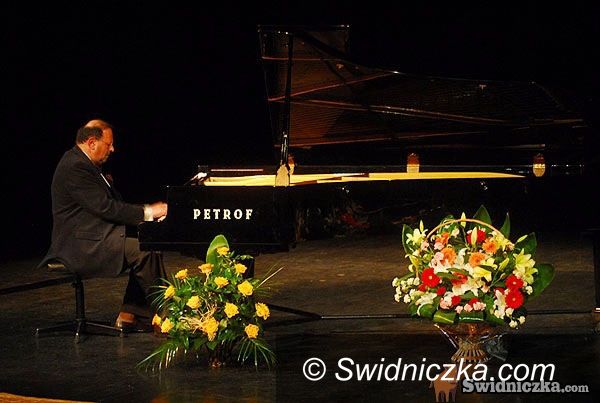 Świdnica: Polsko i swojsko na recitalu żydowskiego mistrza