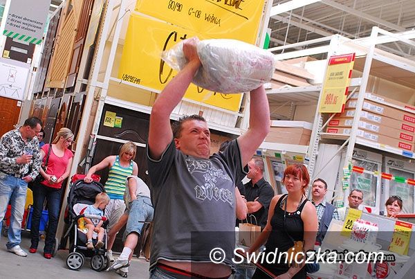 Świdnica: Bieg z masą szpachlową i inne atrakcje