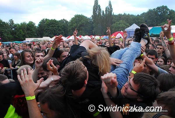 Świdnica: Rockowa sobota udana, dziś wystąpi Piasek