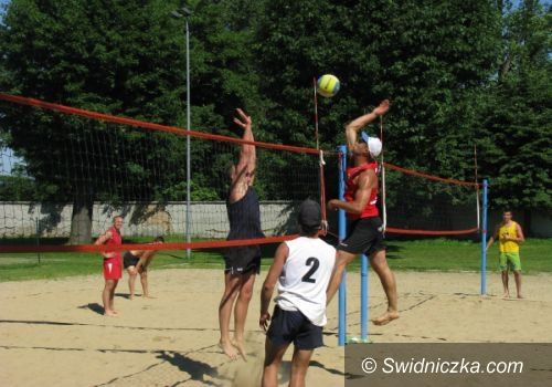 Świdnica: Rywalizacja pod siatką