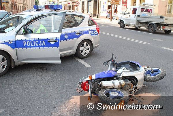 Świdnica: Zajechała drogę motocykliście