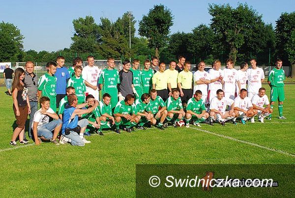 Świdnica: Polonia/Sparta vs gwiazdy polskiej ligi 4:2