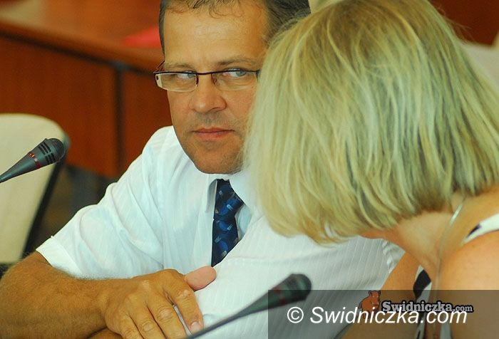 Świdnica: Sprawa pożaru na Moniuszki na sesji