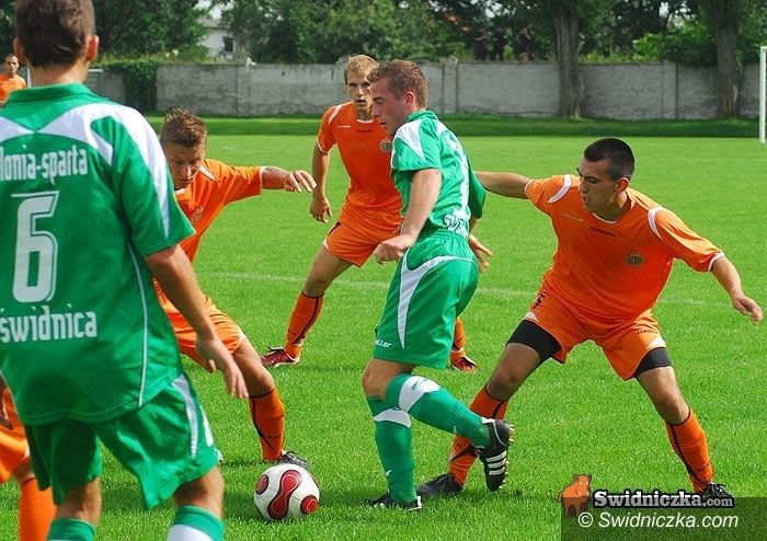 III-liga dolnośląsko-lubuska: Chrobry Głogów odjeżdża rywalom