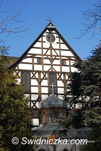 Świdnica: Znów wbiją tysiące gwoździ w Kościół Pokoju