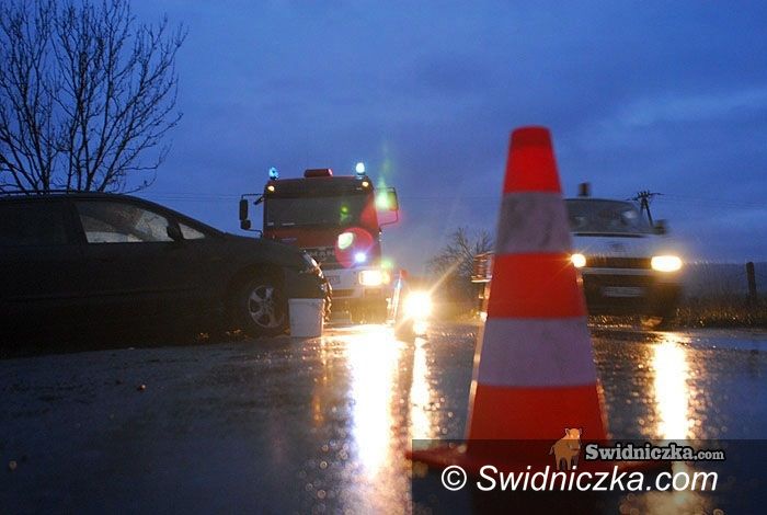 powiat świdnicki: To nie był Dzień Dobrych Wiadomości – dwie osoby zginęły, jedna ciężko ranna, jedna ranna lekko