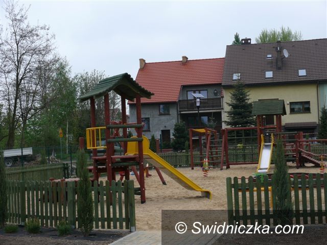 Strzegom: Nowy plac dla strzegomskich dzieciaków