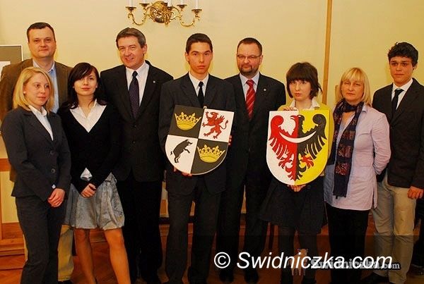 Świdnica: Kadencja młodych radnych rozpoczyna się