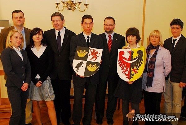Świdnica: Kadencja młodych radnych rozpoczyna się