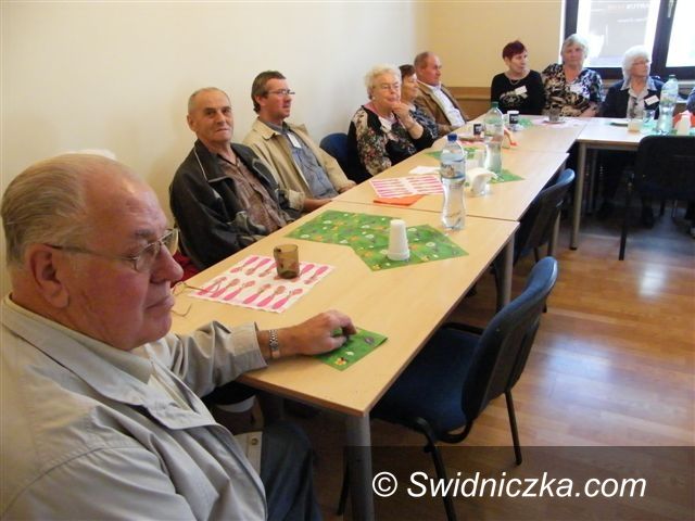 Świebodzice: Seniorzy na warsztatach