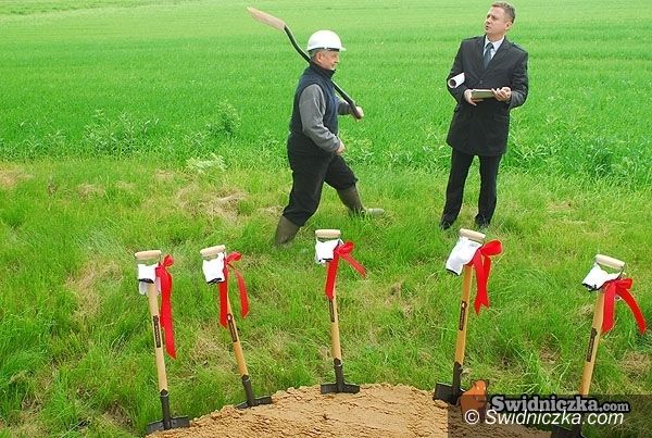powiat świdnicki/Wrocław: Urząd marszałkowski daje kasę na łącznik do A4