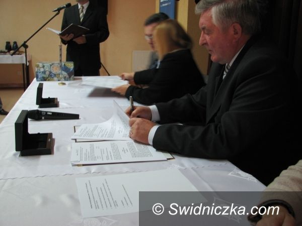 Żarów: Niedługo popływamy sobie w Żarowie