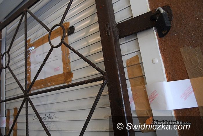Świdnica: Sklepy z dopalaczami zaplombowane