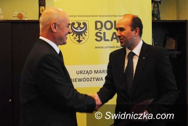 Dolny Śląsk: Miliony idą w rowy