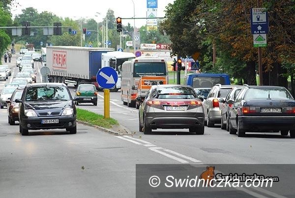 Świdnica: Zmiany w ruchu w Świdnicy przed 1 listopada