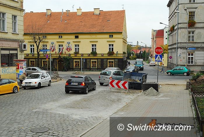 Świdnica: Nowe światła na Wrocławskiej