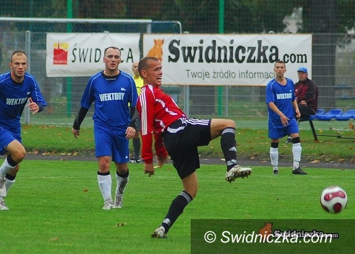 III-liga dolnośląsko-lubuska: Czas na Oławę, zapowiedź 14. kolejki III–ligi