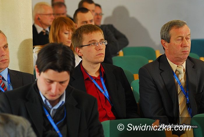 Krzyżowa: Podsumują dwadzieścia lat samorządów