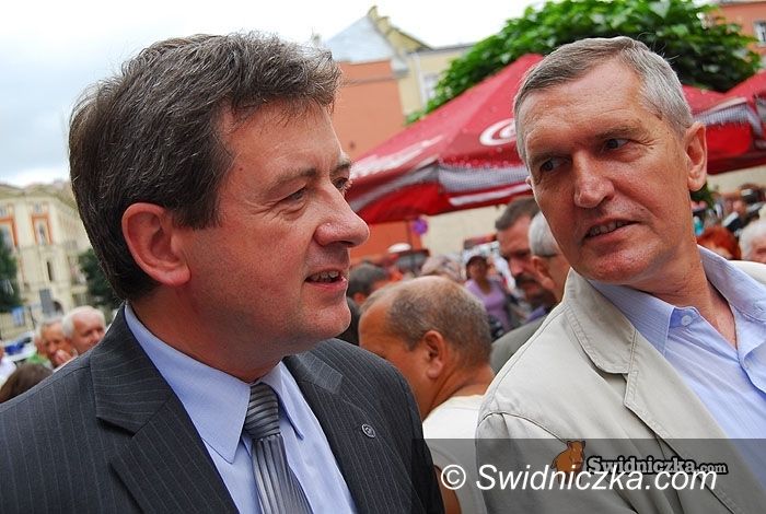 Świdnica/Dolny Śląsk: Bukmacherzy płacą równo za Murdzka i Szczygła