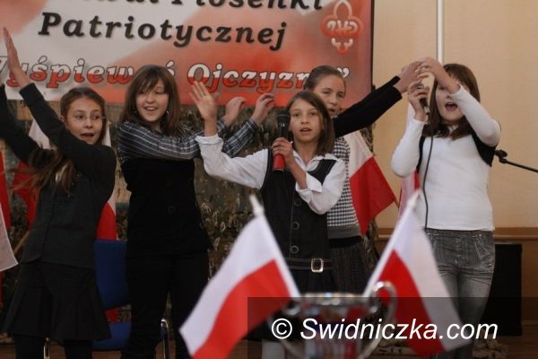 Świebodzice: Wyśpiewali Ojczyznę