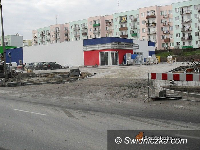 Świdnica: Market już w firmowych barwach – Tesco na Osiedlu Młodych